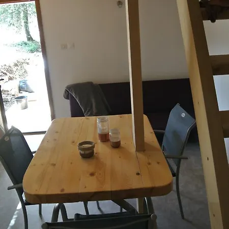 La Maison Des 
